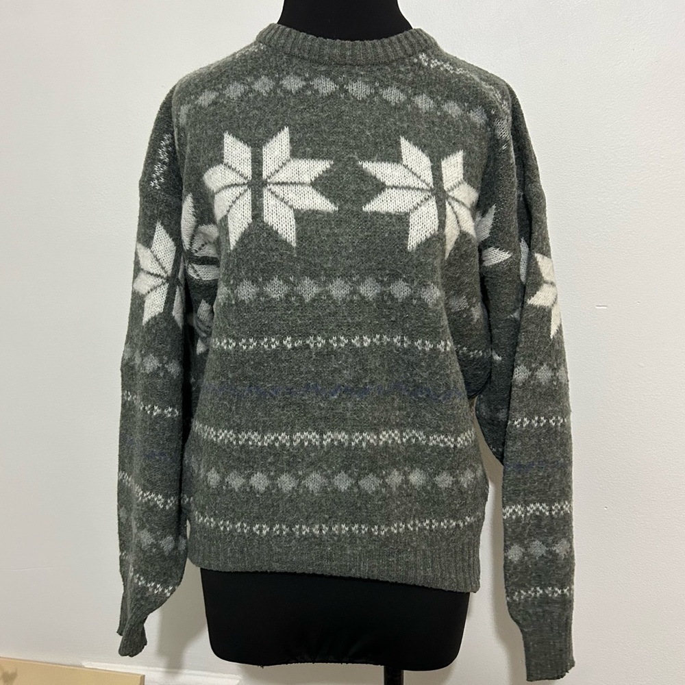 Vintage 90s chunky nut snowflake, sweater size large